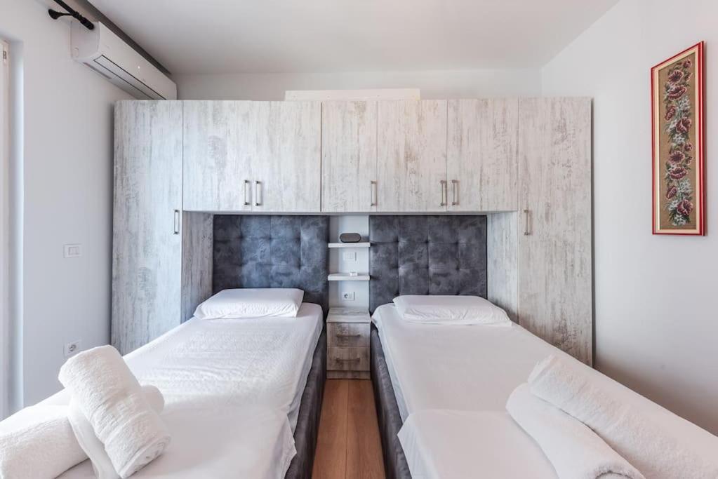 Seaview Luxury Suite By Ps Golem  Luaran gambar